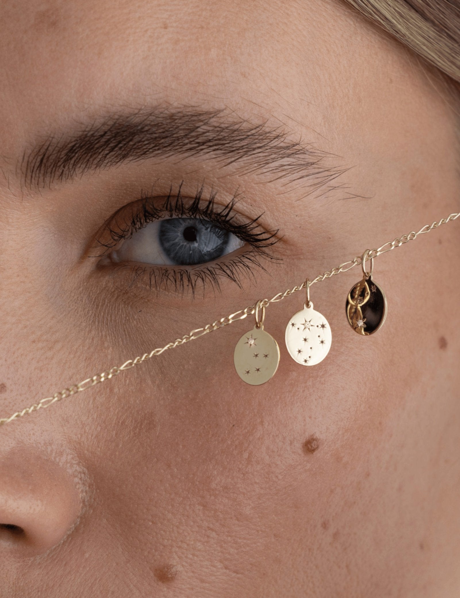 Picture of Luna Rae Yellow Gold Stars of Capricorn